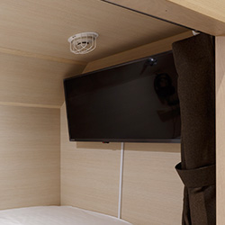 32インチ液晶テレビ